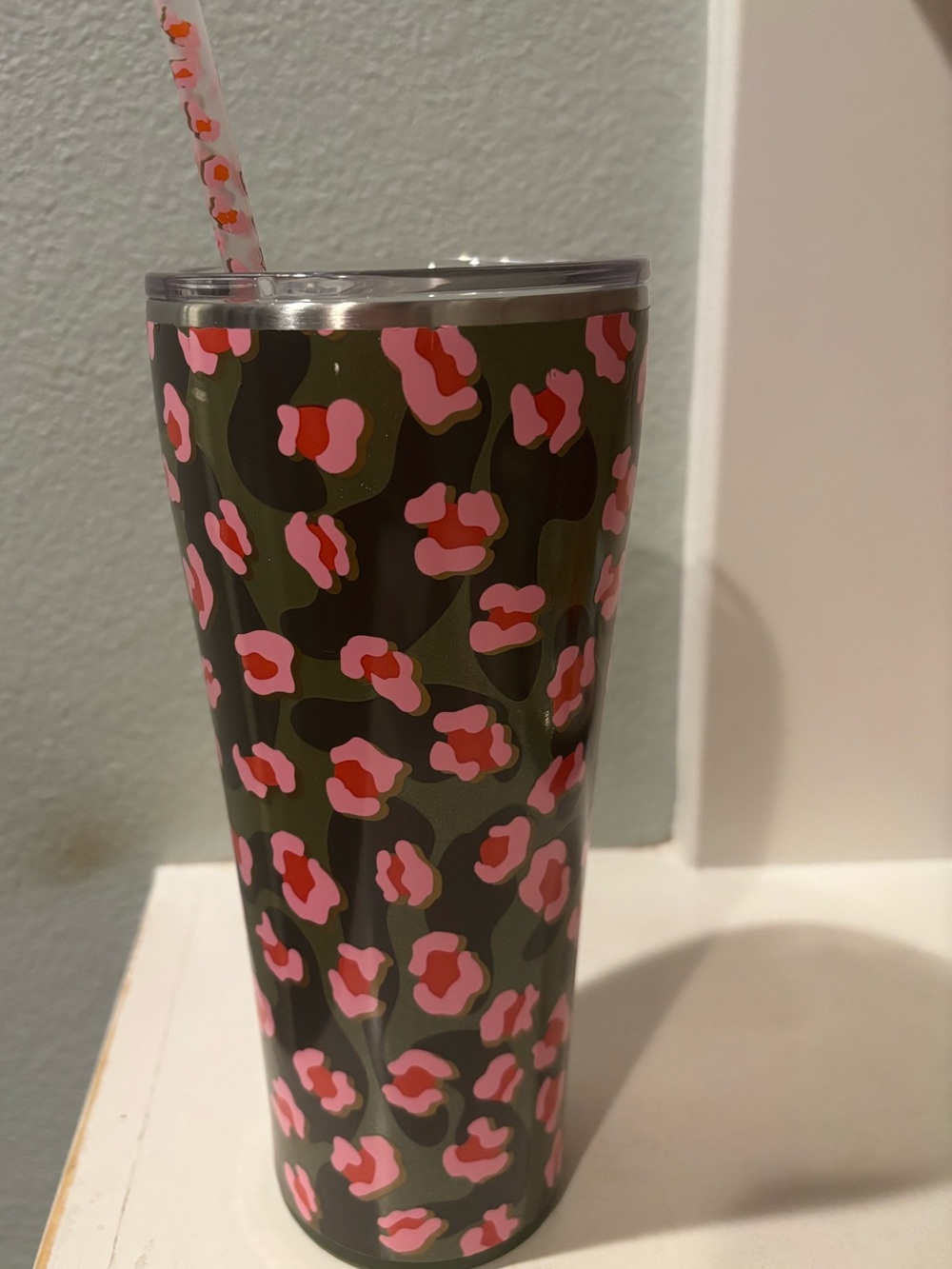 Swig Life Pink Floral Camo Stainless Travel Tumbler with Straw 32 oz